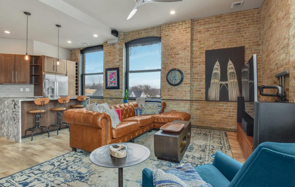 Open Floor Plan Vs Traditional Home Layout The Hub Realty
